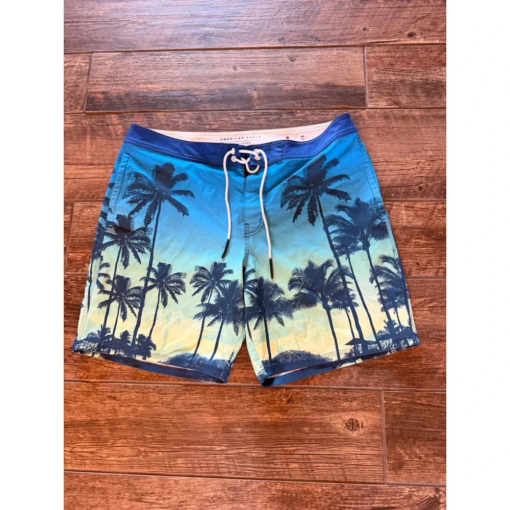 American Eagle Mens Blue Tropical Palm Tree Ombre Board Shorts L
